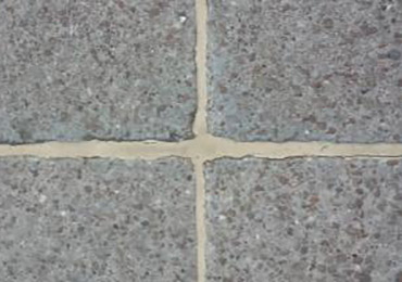 Elastomeric Crack Filler